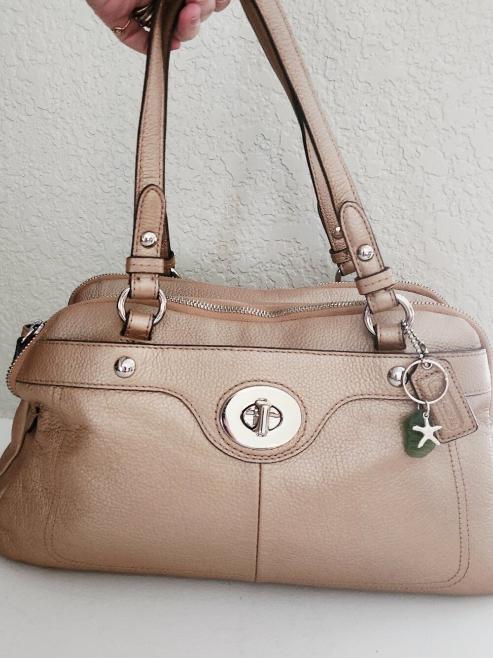 Euc Coach Carryall Gold Leather Shoulder Bag Satchel Tote Purse